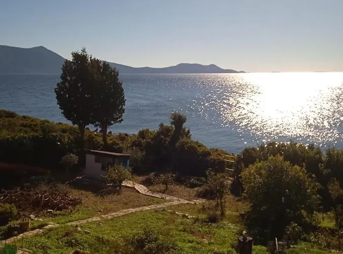 Elva Κατομέρι